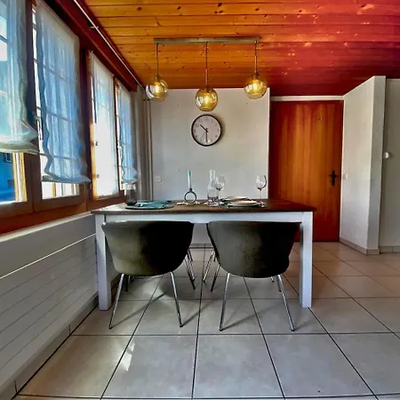 Cosy Corner Near * سبيز